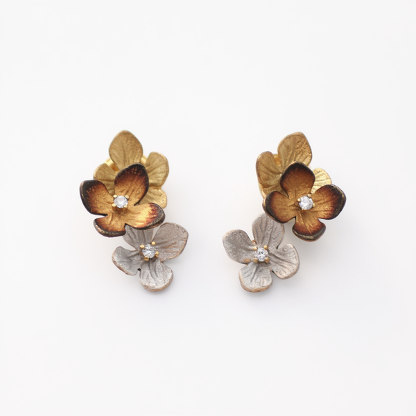 18k Diamond 3-Flowers Designer Earrings